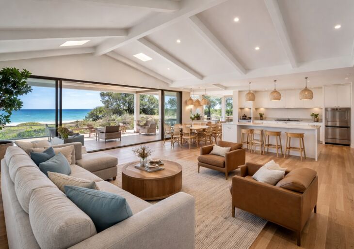 spacious home open plan living in Busselton