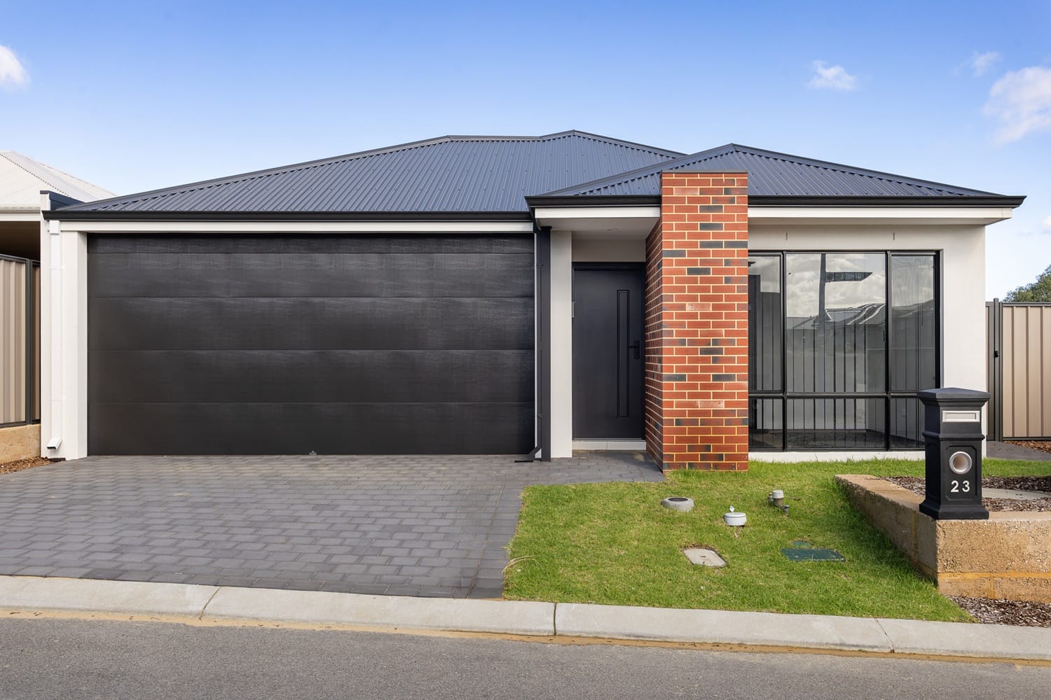 23 Kaolin Lane_1 - Australind Investment home Kidron front view
